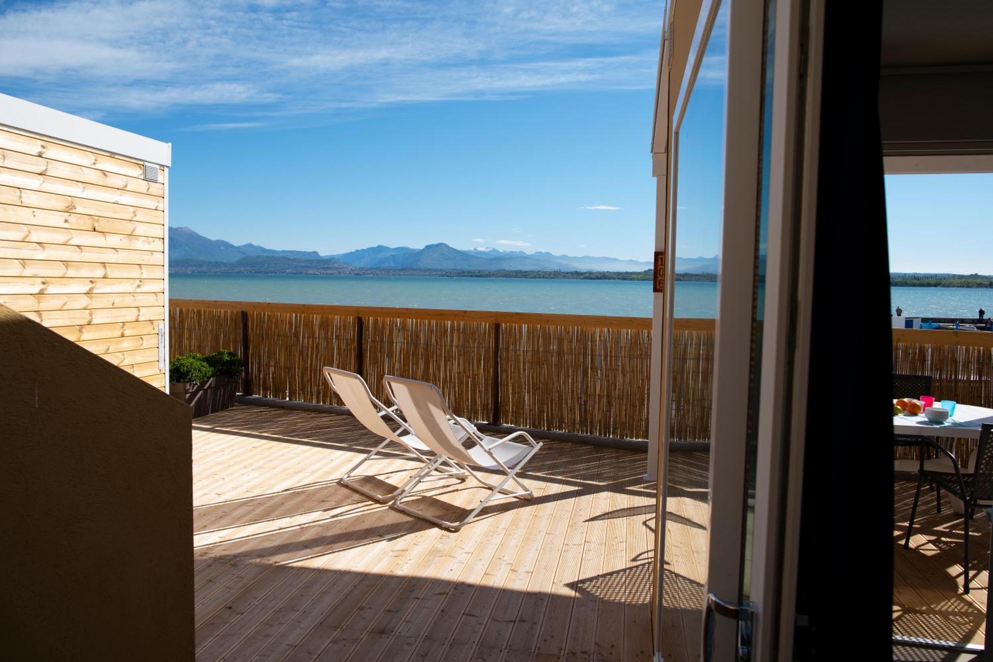 Camping Bergamini Peschiera del Garda Exterior photo